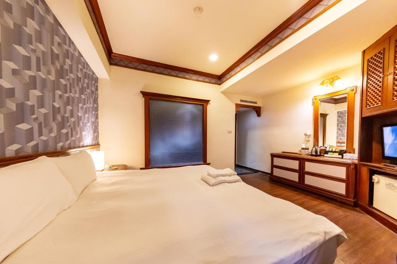 I Hi Sanduo Travel Hotel Гаосюн Екстер'єр фото