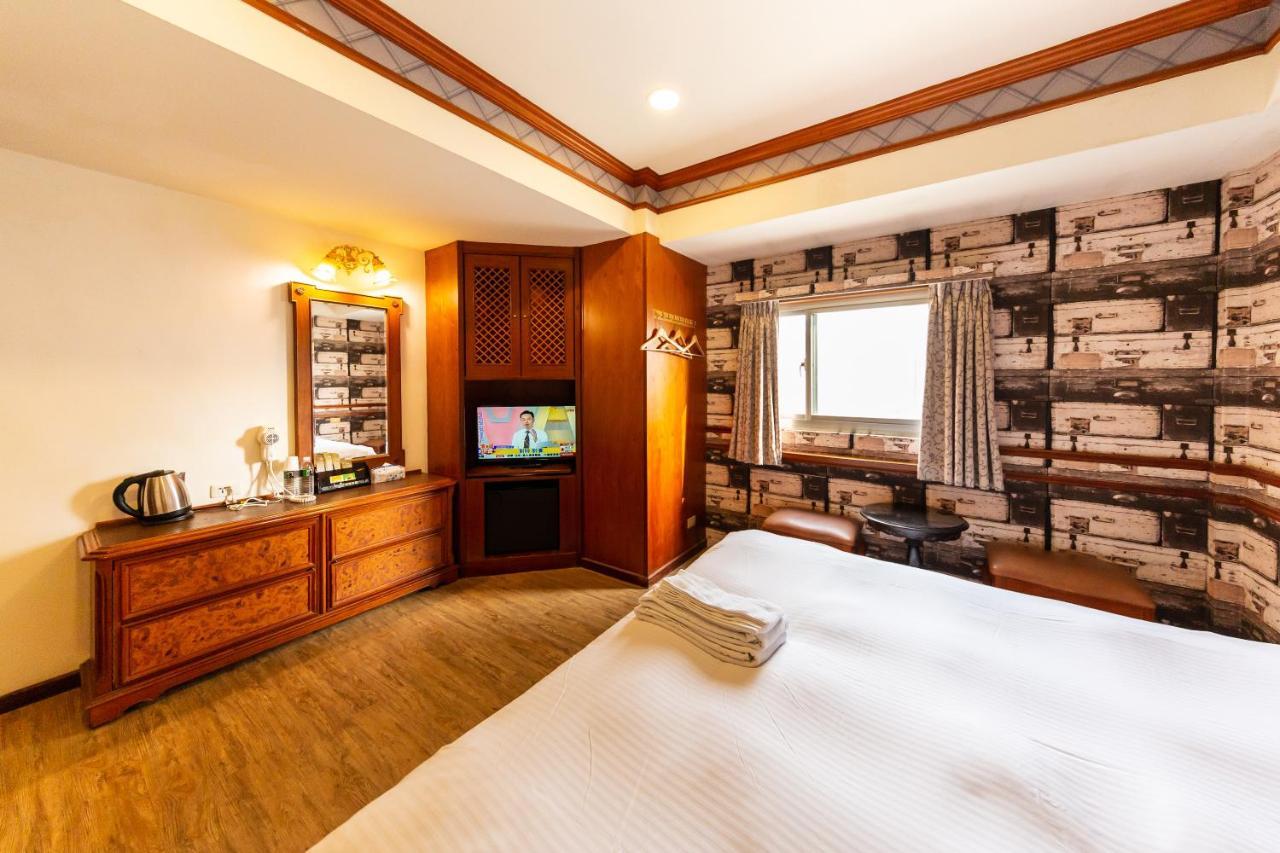 I Hi Sanduo Travel Hotel Гаосюн Екстер'єр фото