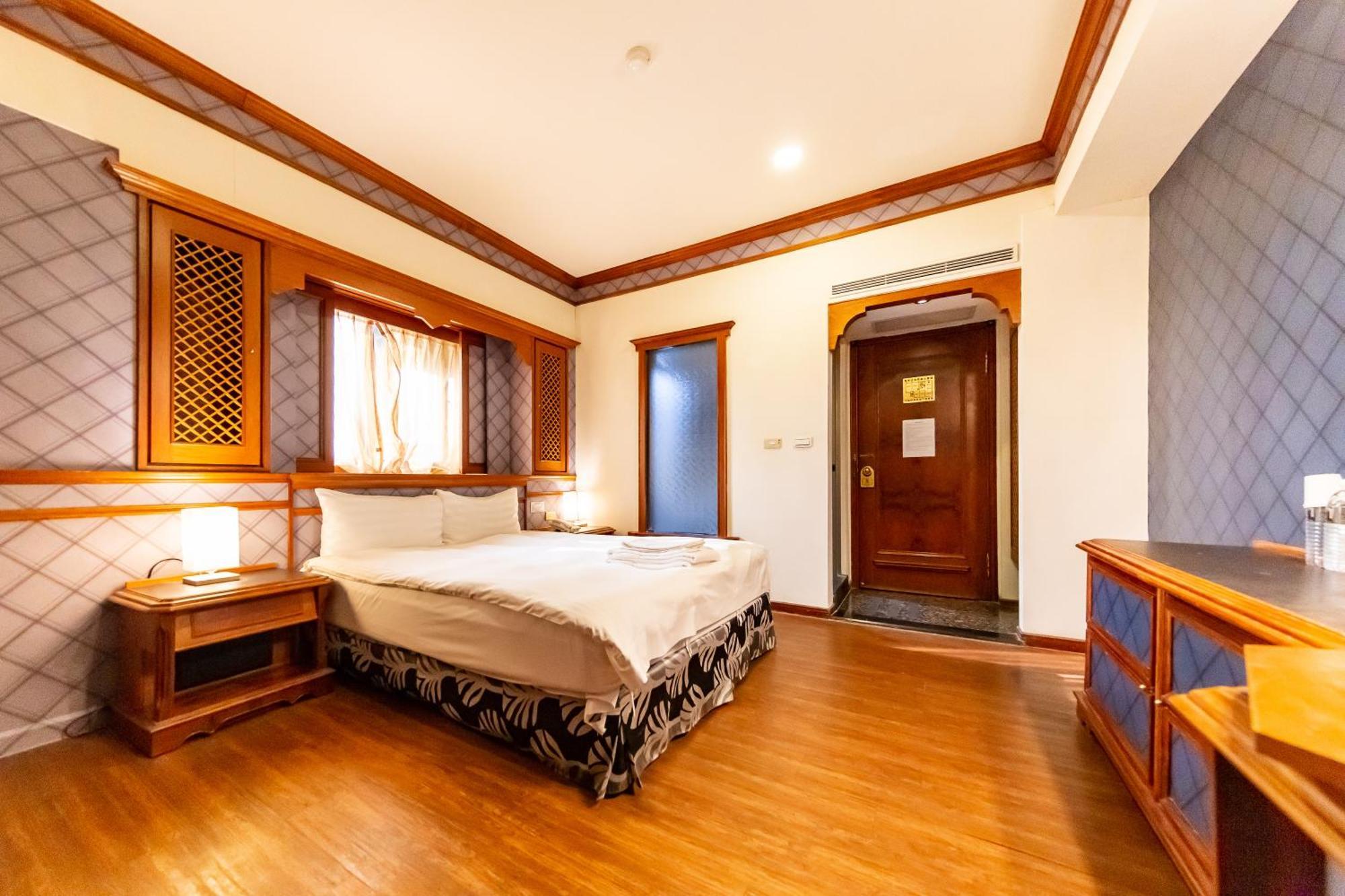 I Hi Sanduo Travel Hotel Гаосюн Екстер'єр фото
